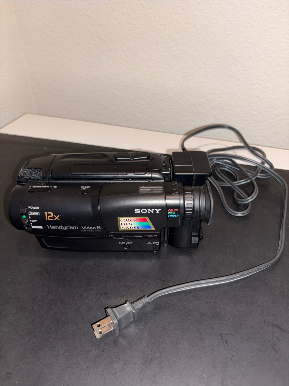 Sony CCD-TR33 8mm Video8 Camera Camcorder